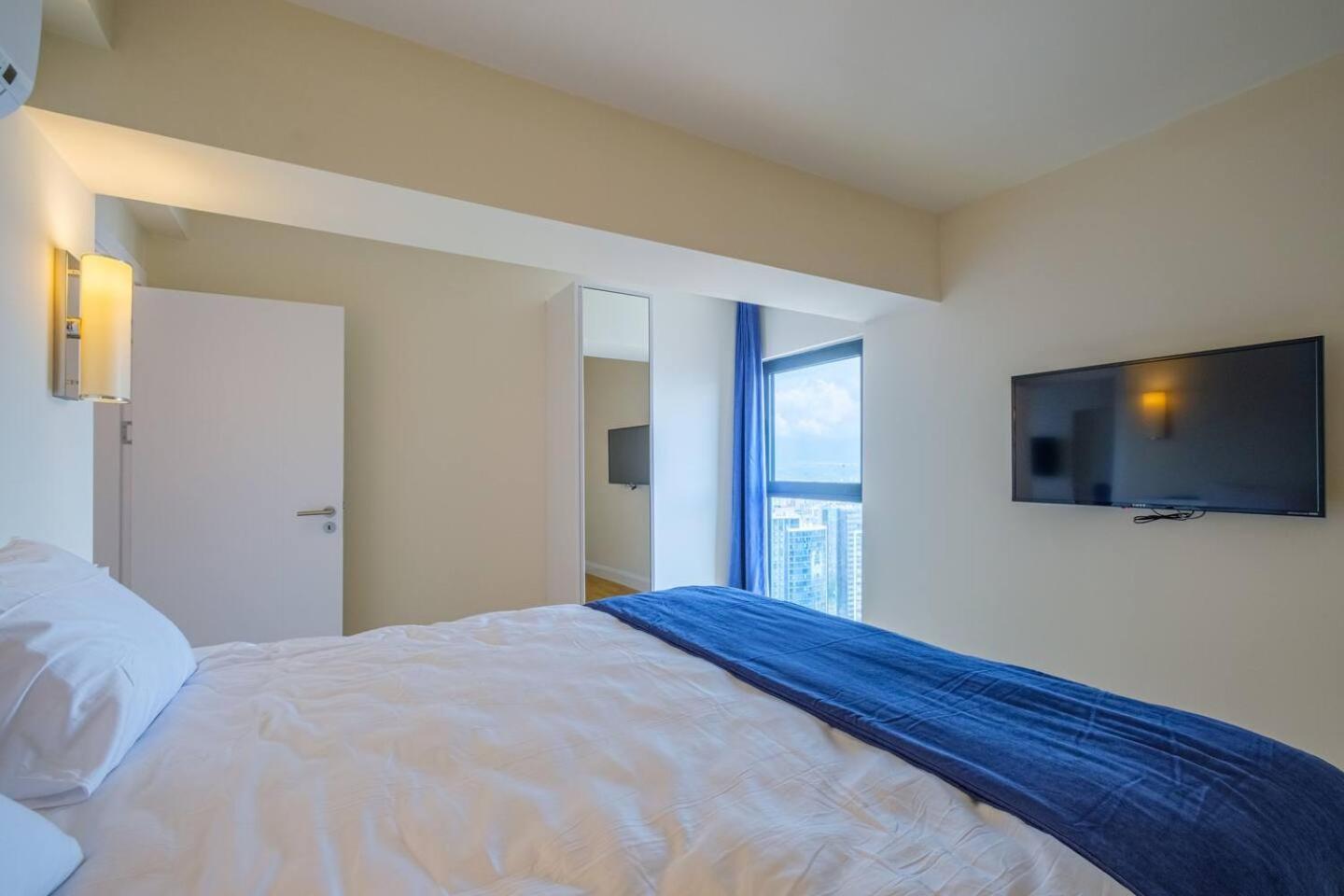 Luxury Orbi City Sea View Aparthotel Batumi Exteriér fotografie