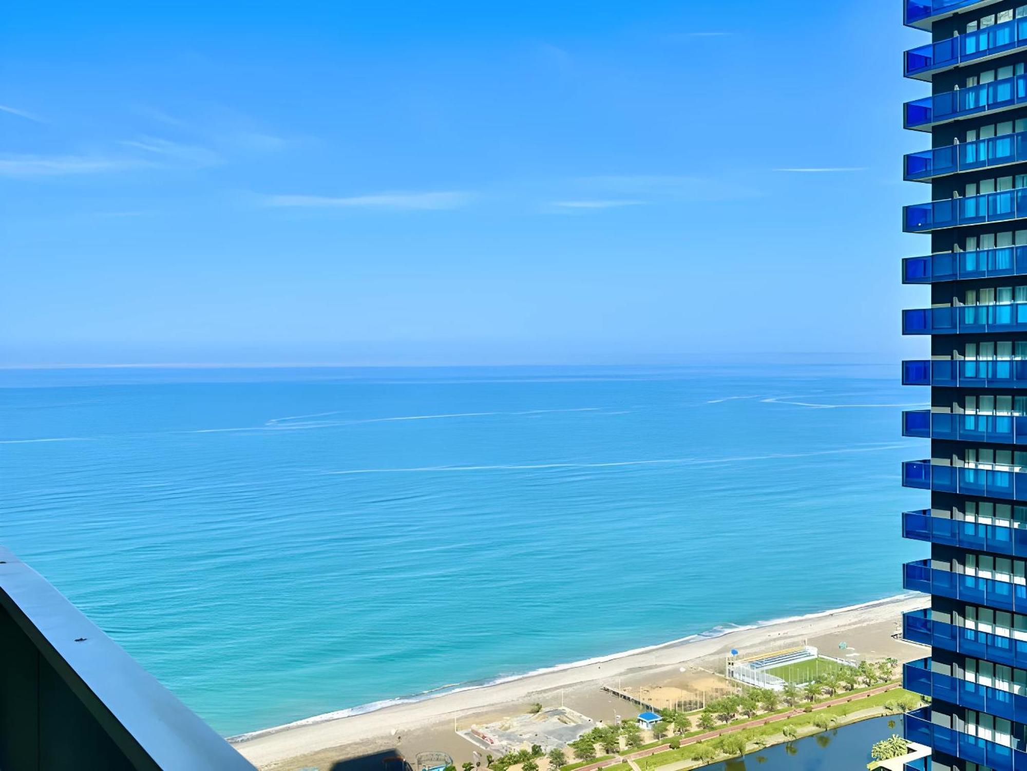Luxury Orbi City Sea View Aparthotel Batumi Exteriér fotografie